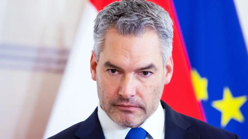 Нехаммер назвал условие для визита в Россию