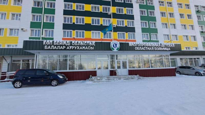 С ножом в глазу! Петропавловские хирурги оперируют трехлетнего малыша